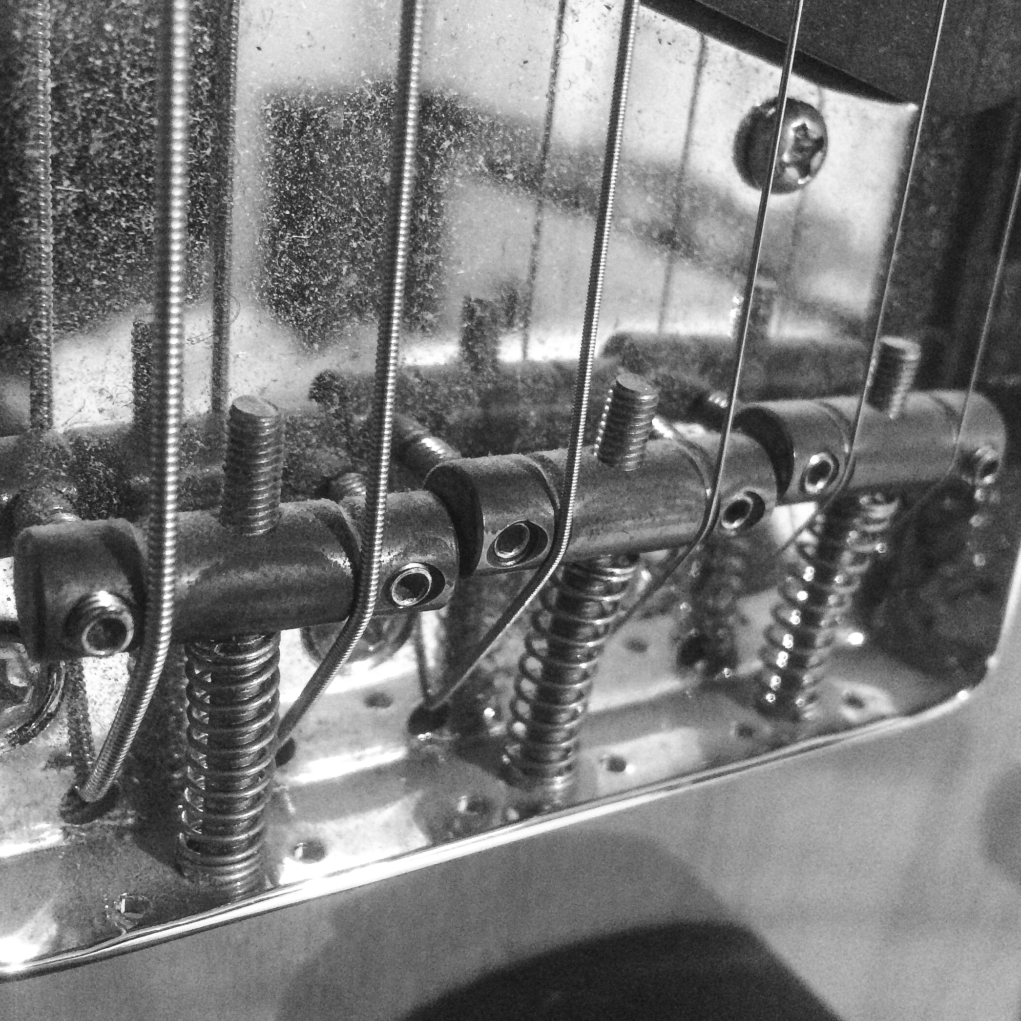 black-and-white-electric-guitar-guitar-strings-guitar-4526241