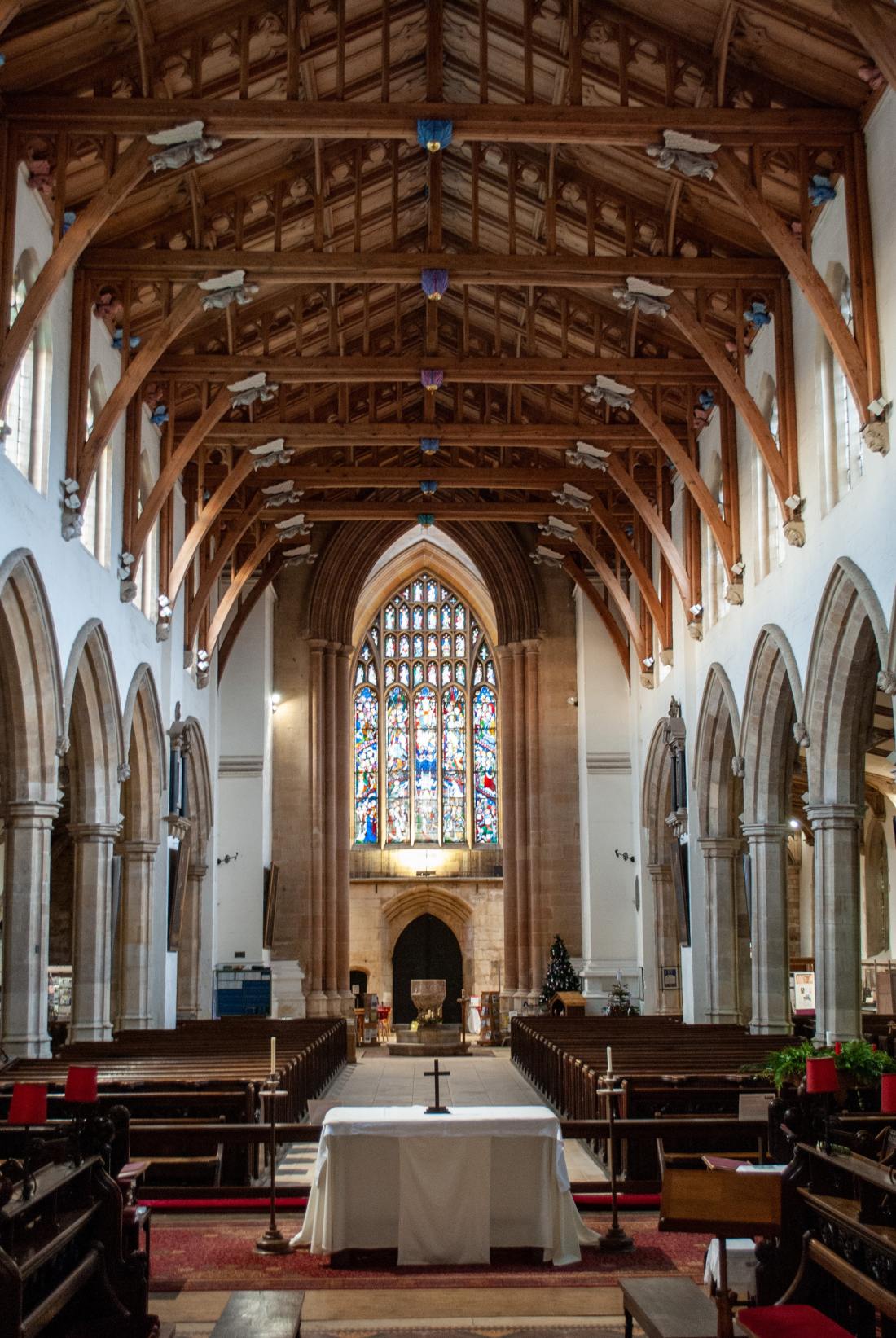 brown-and-white-cathedral-interior-3661397